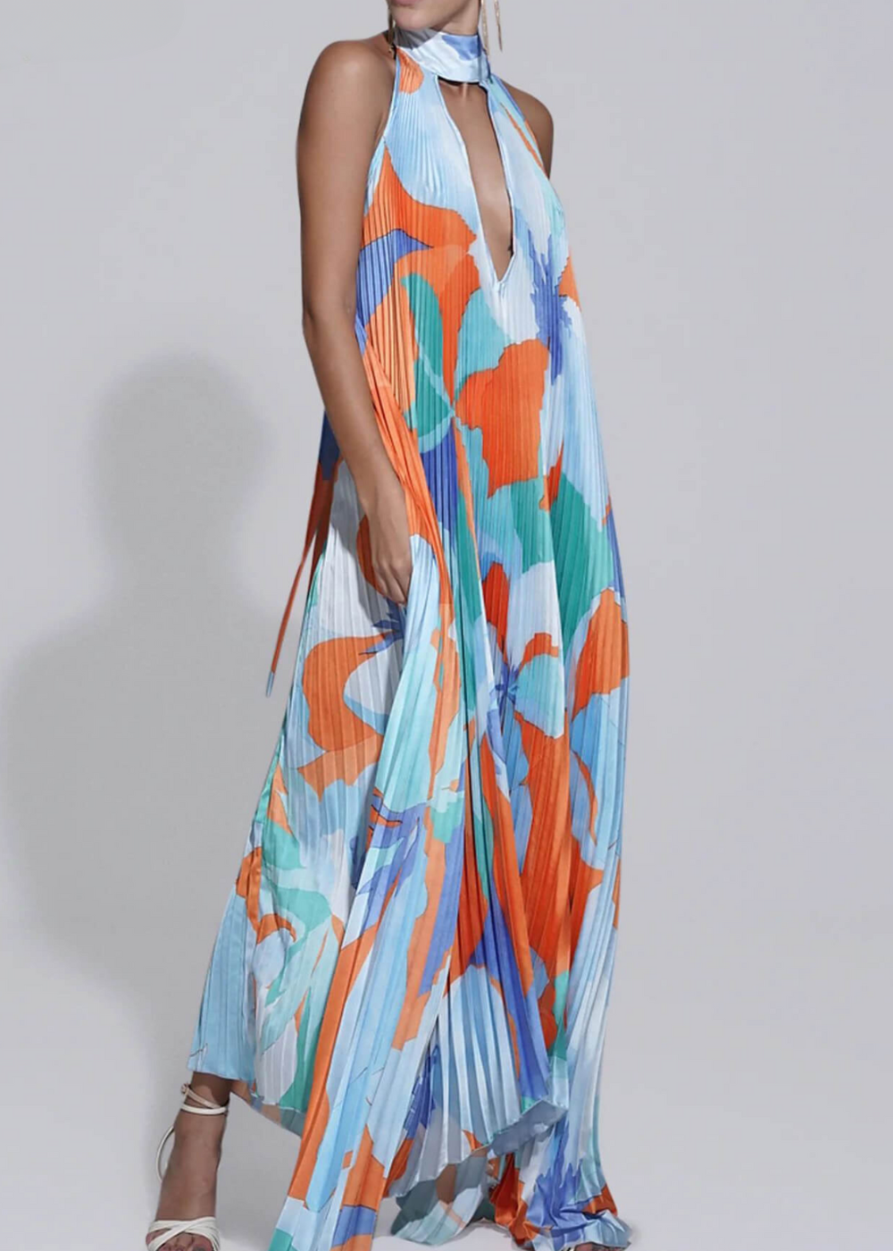 Dilani - Halter Neck Maxi Dress