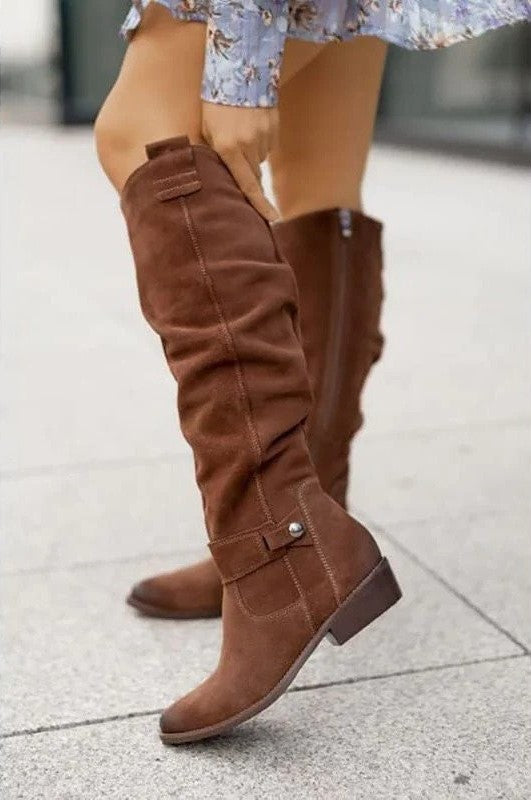 Kelly - Luxurious Suede Boots