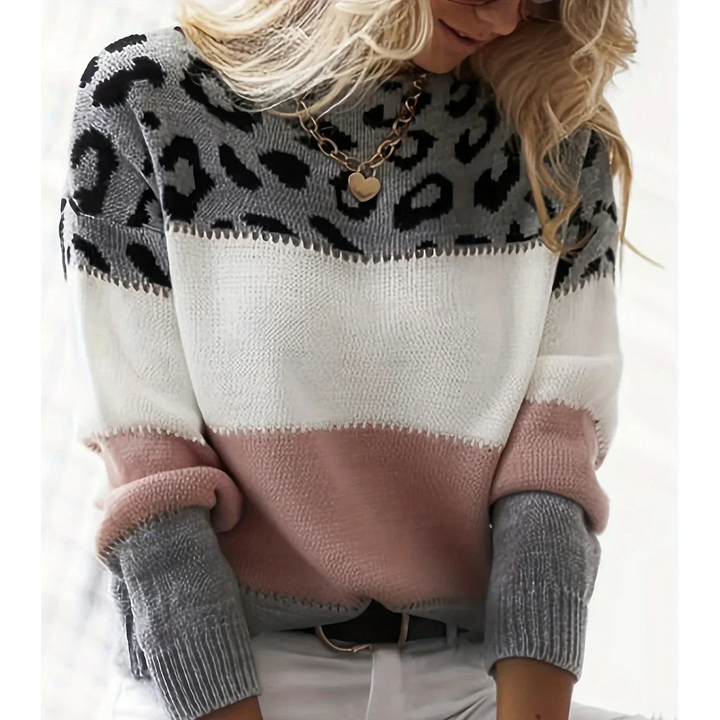 Marta - Cozy and Stylish Sweater