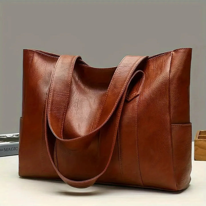 Maura - Casual Vinyl Bag