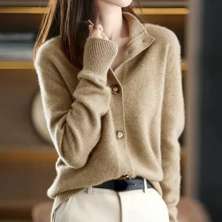 Laure - Timeless Luxurious Cardigan