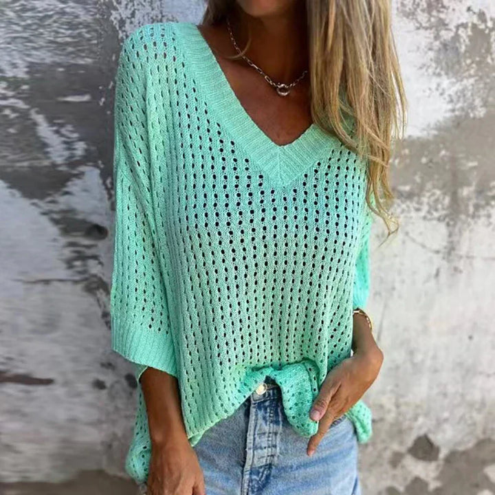 Petra - V-neck Knitted Top