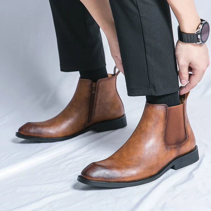 James - Zipped Leather Chelsea Boots