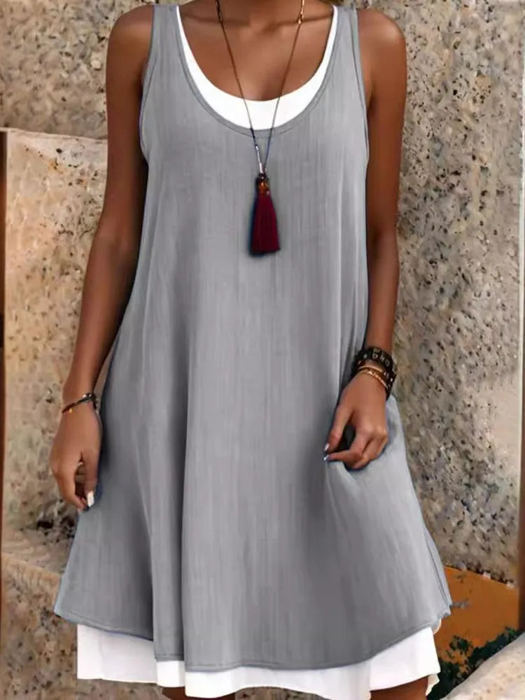 Sabrina - Casual Sleeveless Dress